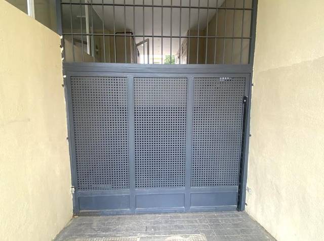 Garaje en Venta en Opañel