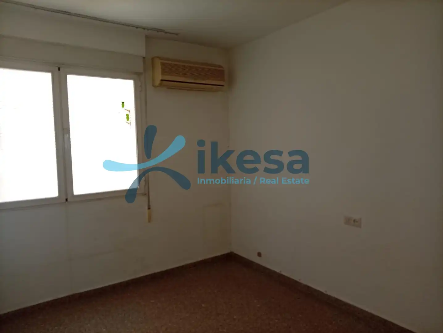 Piso en venta en Angustias - Chana - Encina