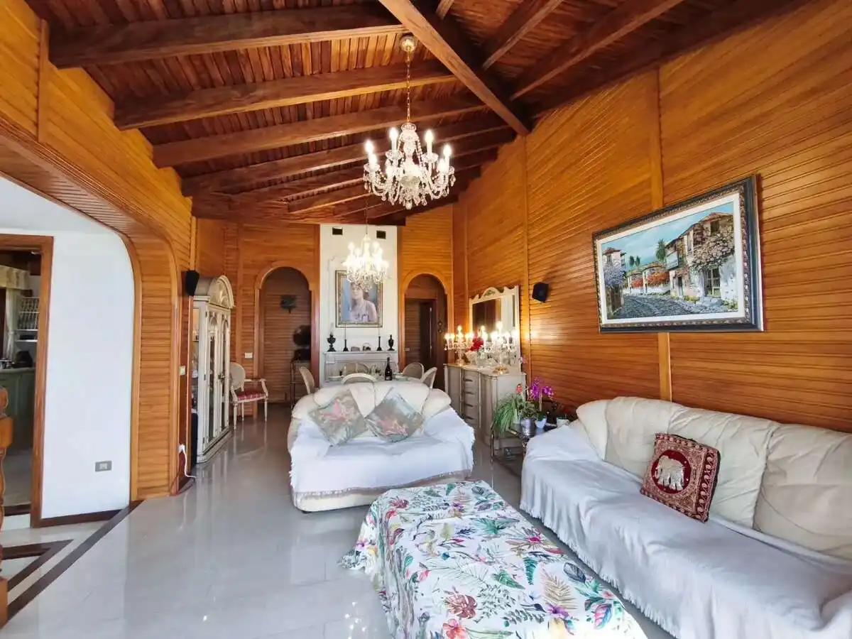 Detached house with garden for sale in El Sauzal, imagen 3