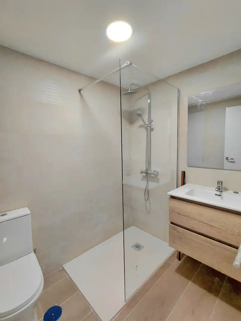Bany de Pis en venda en Benalmádena amb Aire condicionat i Piscina comunitària