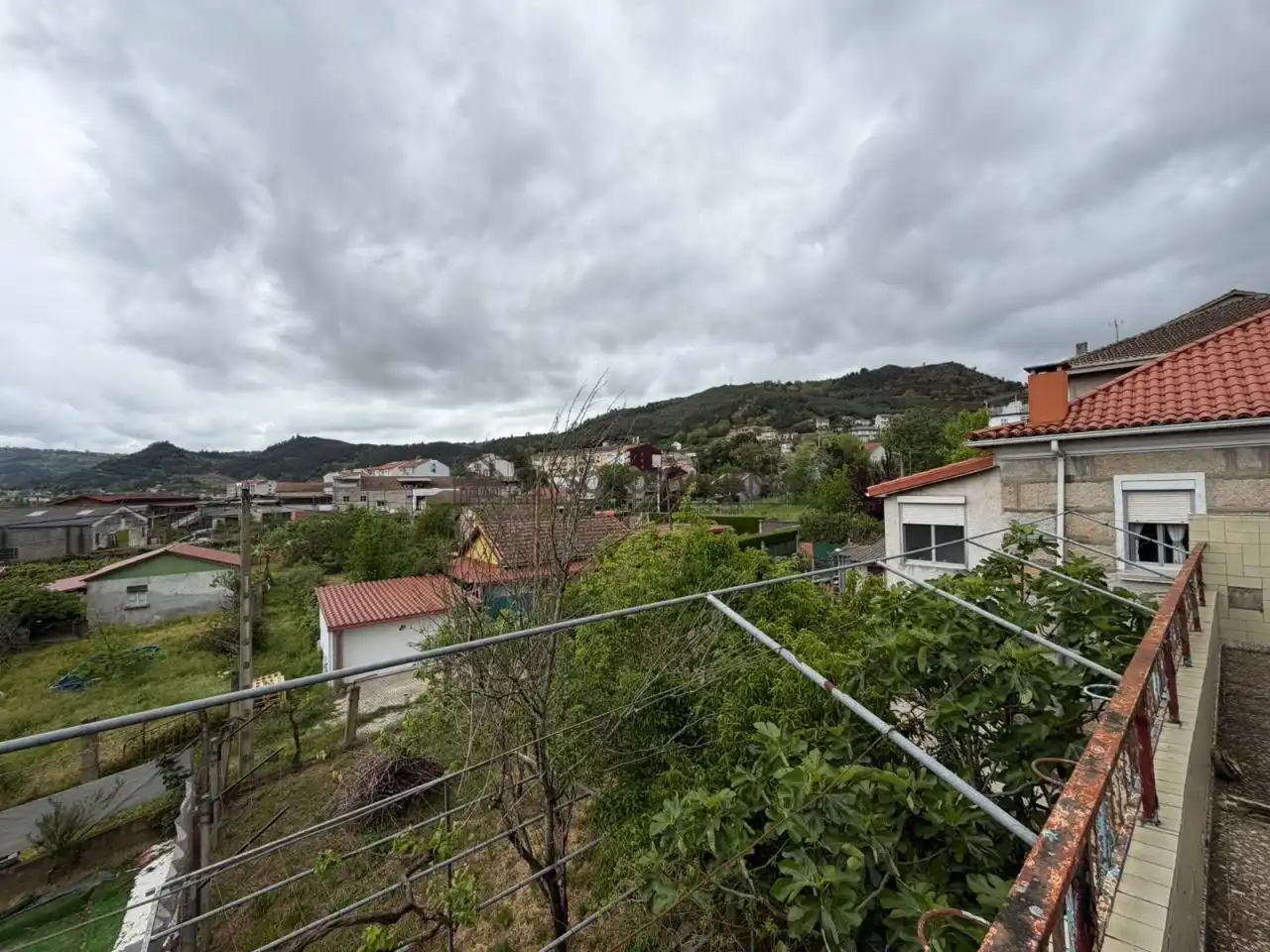 Exterior view of Houses for sale in Ourense Capital   with Heating, Private garden and Terrace