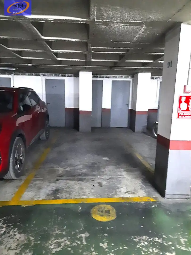 Aparcament de Garatge de lloguer en Valencia