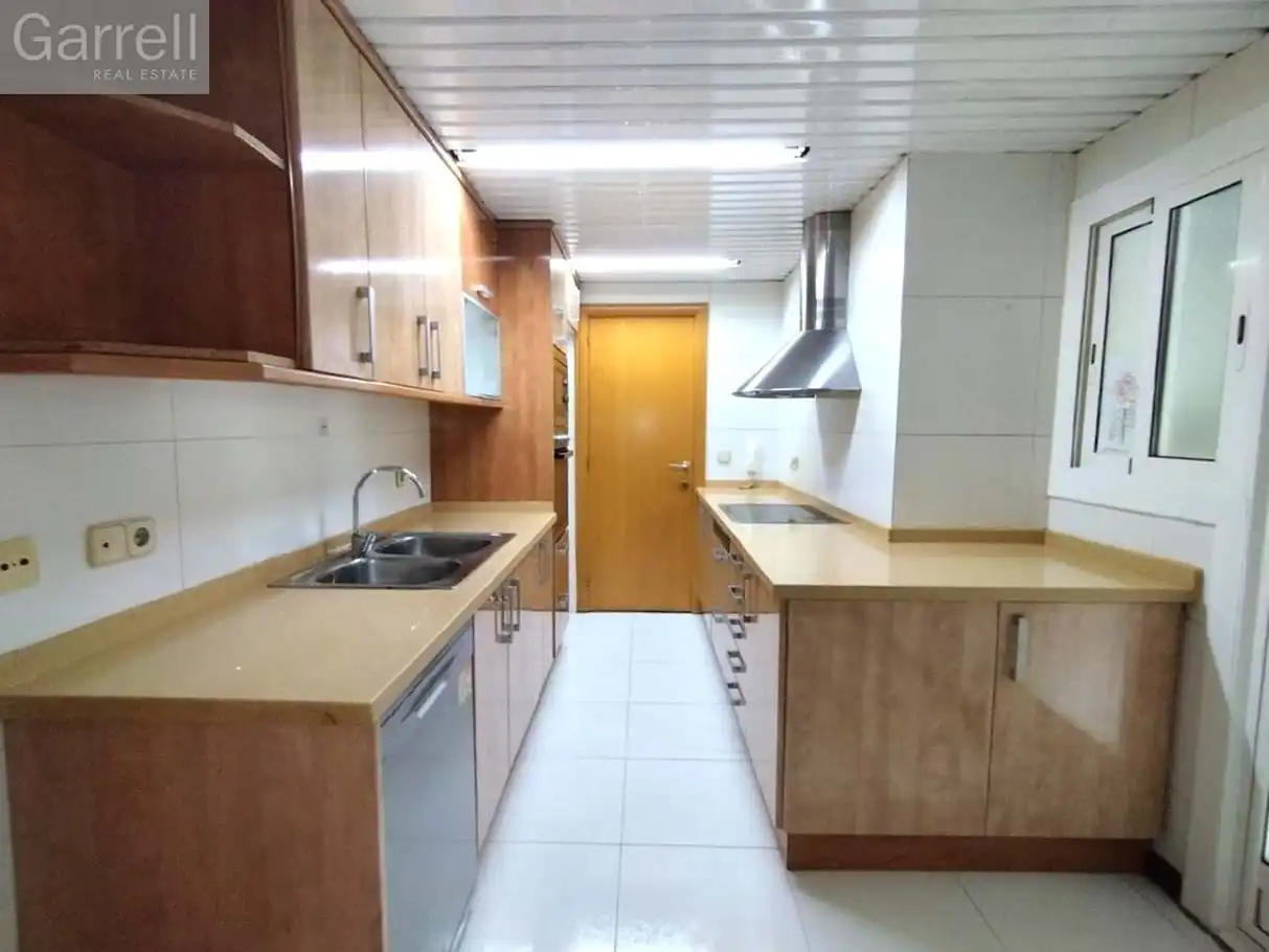 Piso con terraza en venta en AV TURO  Pl: Pt:
 MONTGAT (BARCELONA), imagen 4