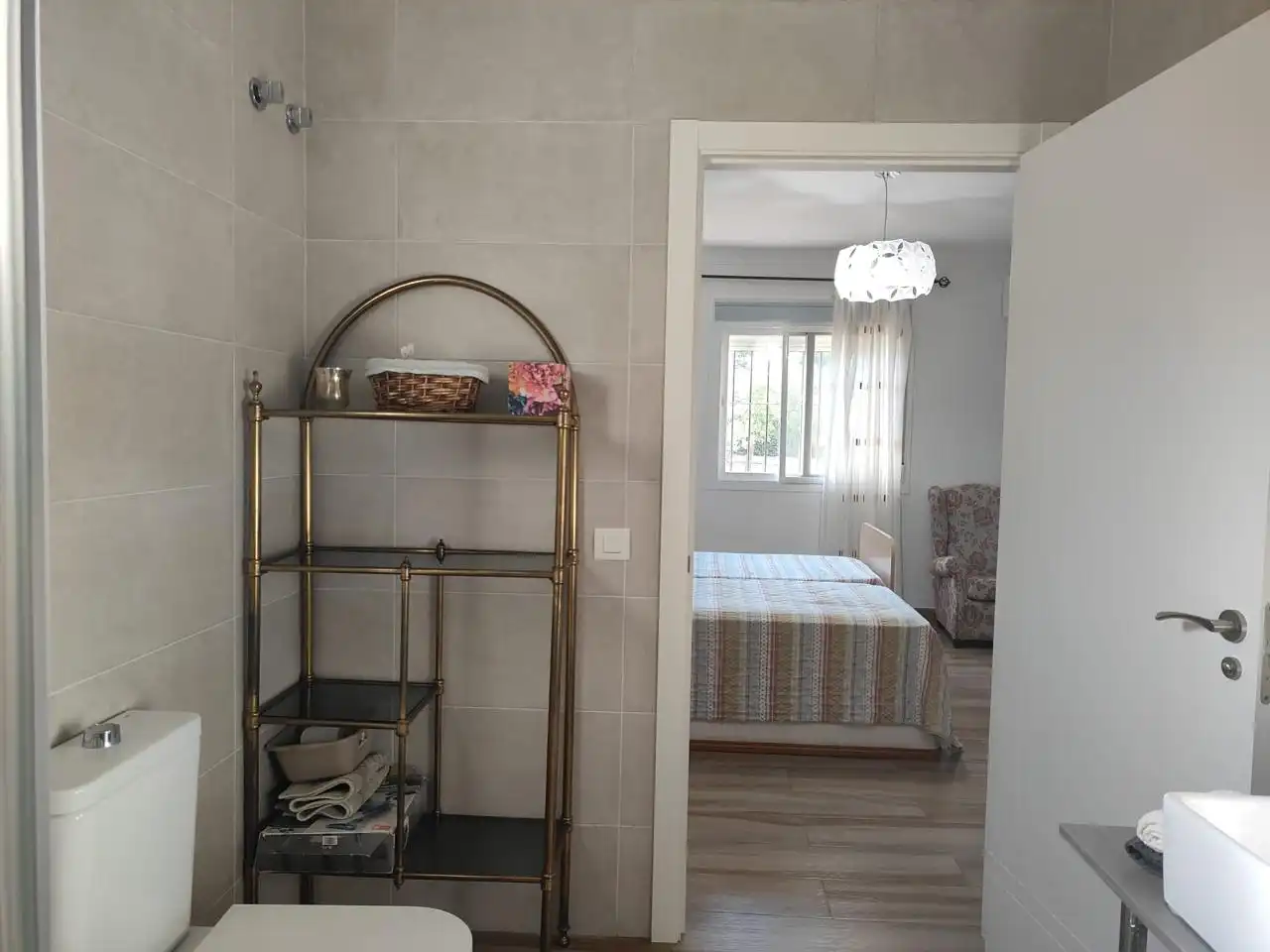 Dormitori de Casa o xalet de lloguer en Alhaurín de la Torre amb Aire condicionat, Jardí privat i Piscina