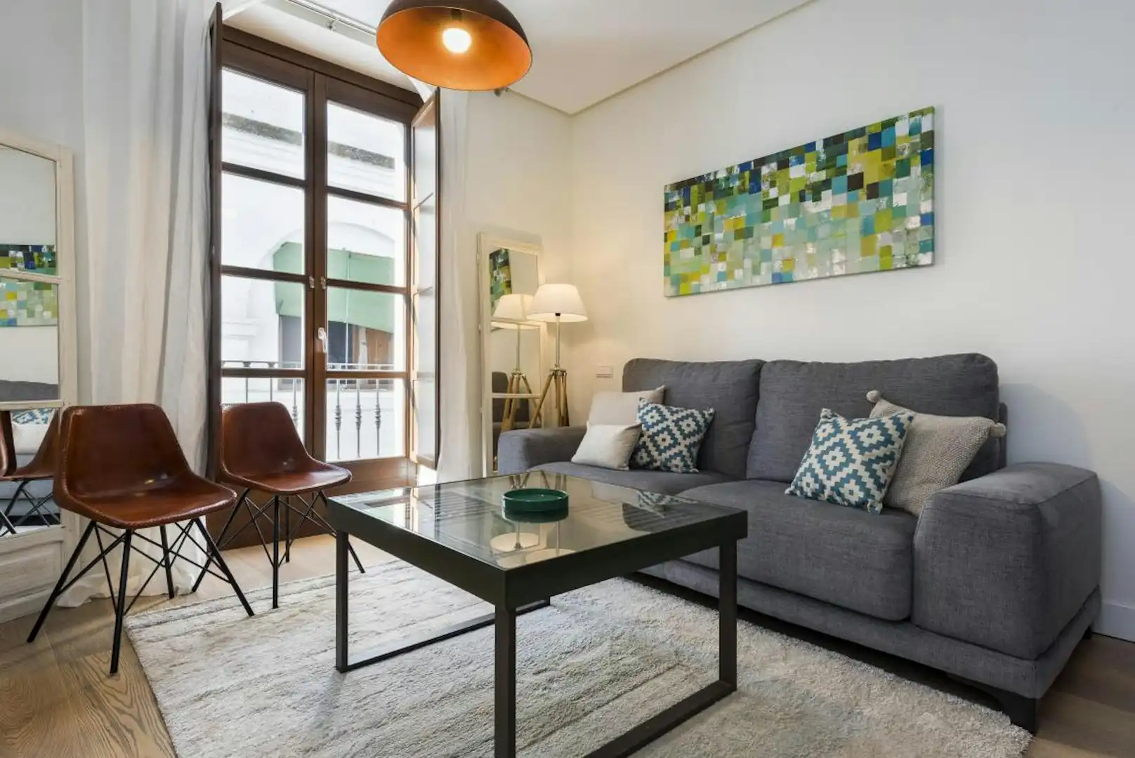 Wohnzimmer von Wohnung zur Miete in Sevilla mit Klimaanlage, Heizung und Waschmaschine