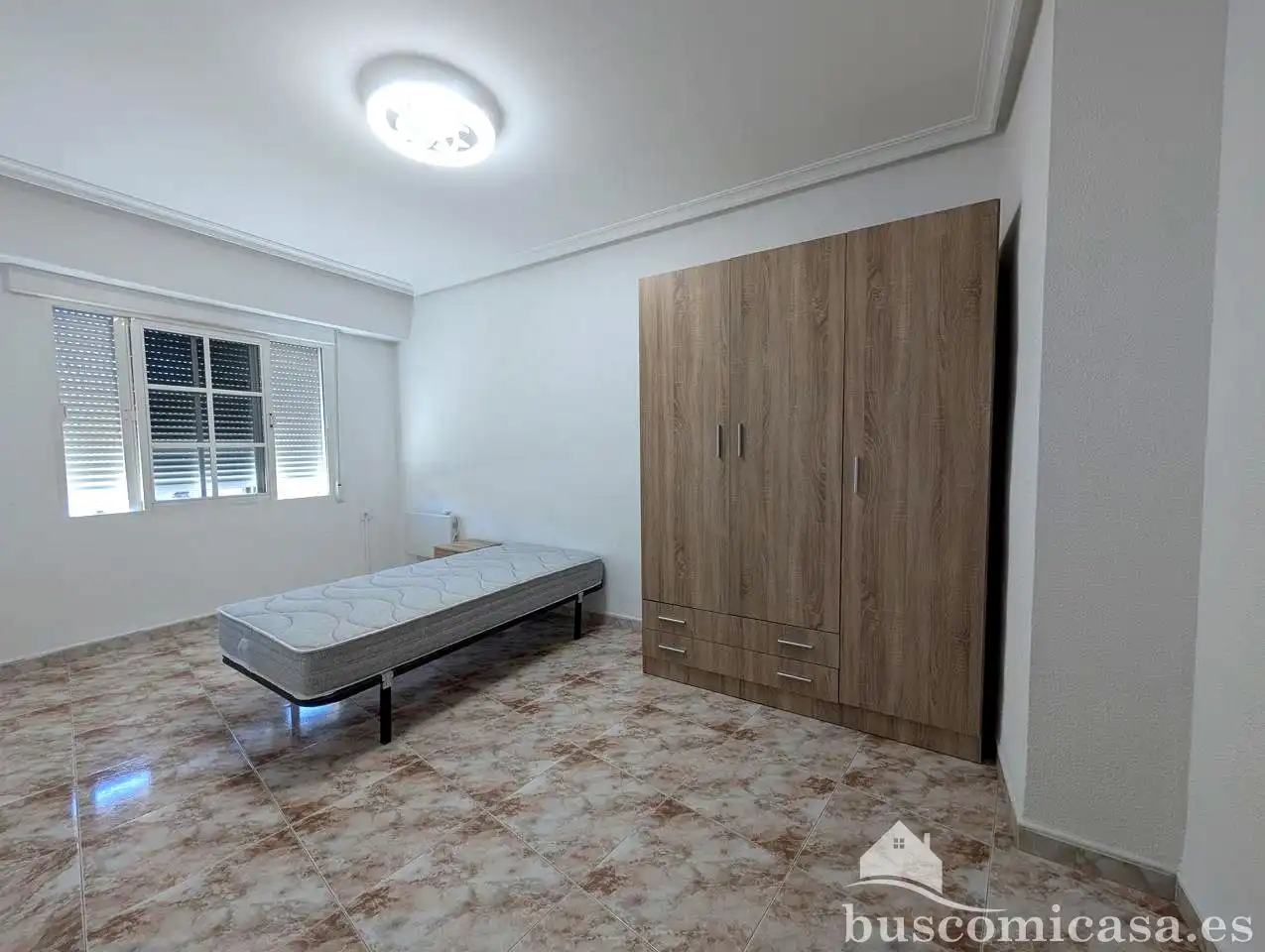 Habitación de Piso de alquiler en Linares con Aire acondicionado, Calefacción y Terraza