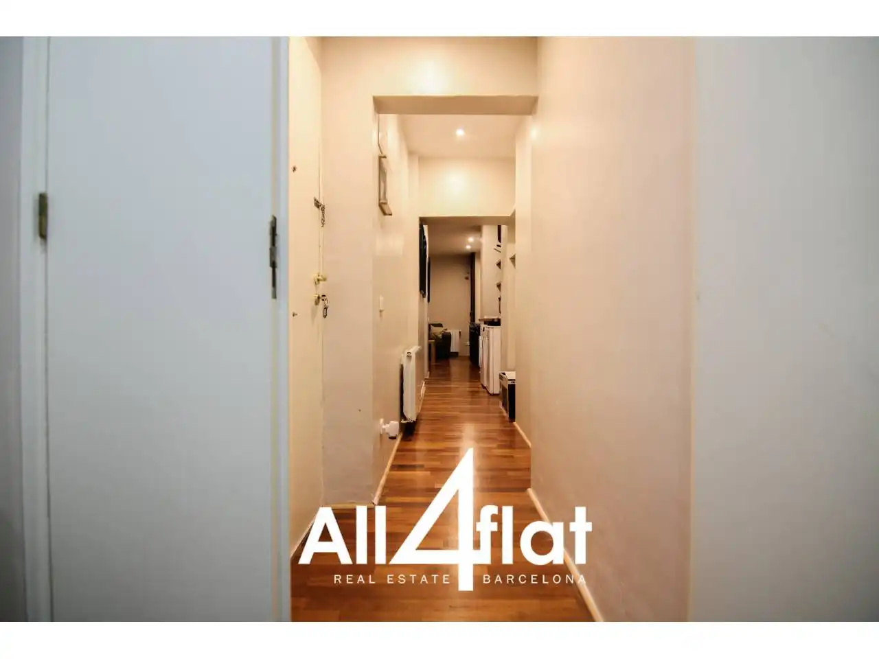 Wohnung zur Miete in Barcelona mit Heizung, Parkett und Abstellraum