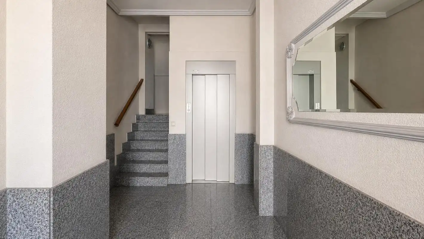 Piso en venta en Fuenlabrada con Aire acondicionado, Calefacción y Terraza