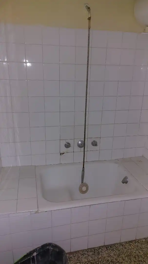Bany de Pis en venda en Igualada amb Terrassa i Balcó