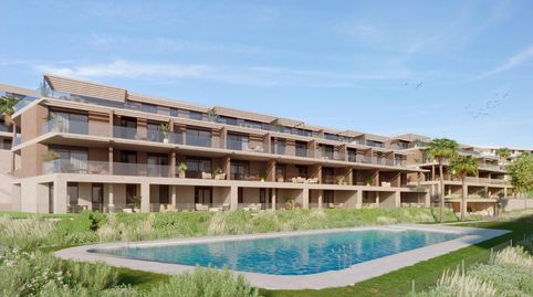 Complejo residencial de nueva construcción con vistas al golf y al mar cerca de Estepona
