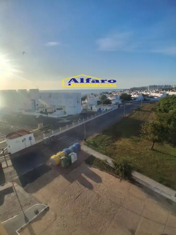 Vista exterior de Piso en venta en Almonte con Aire acondicionado y Terraza