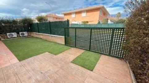 Foto 2 de Casa adosada en venta en Calle Mercé Rodoreda, Platja de Mont-roig, Tarragona