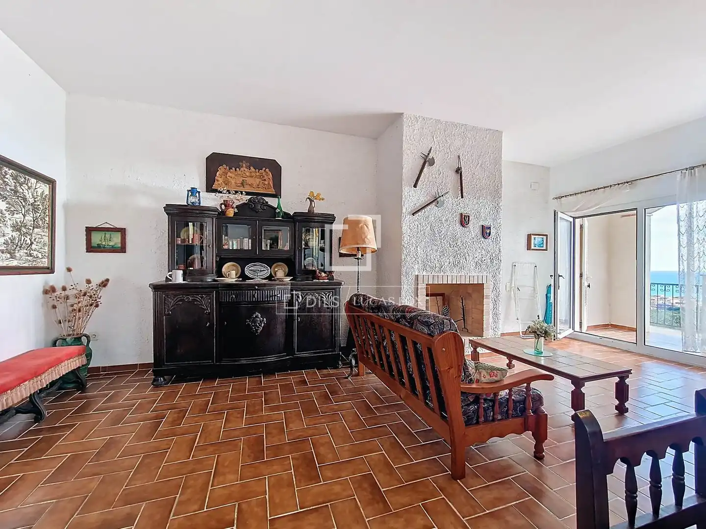 Sala d'estar de Casa o xalet en venda en Calafell amb Jardí privat, Terrassa i Traster