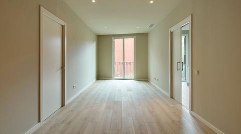 Foto 2 de Pis de lloguer a  Calle Valencia, 593-, El Camp de l'Arpa del Clot,  Barcelona Capital