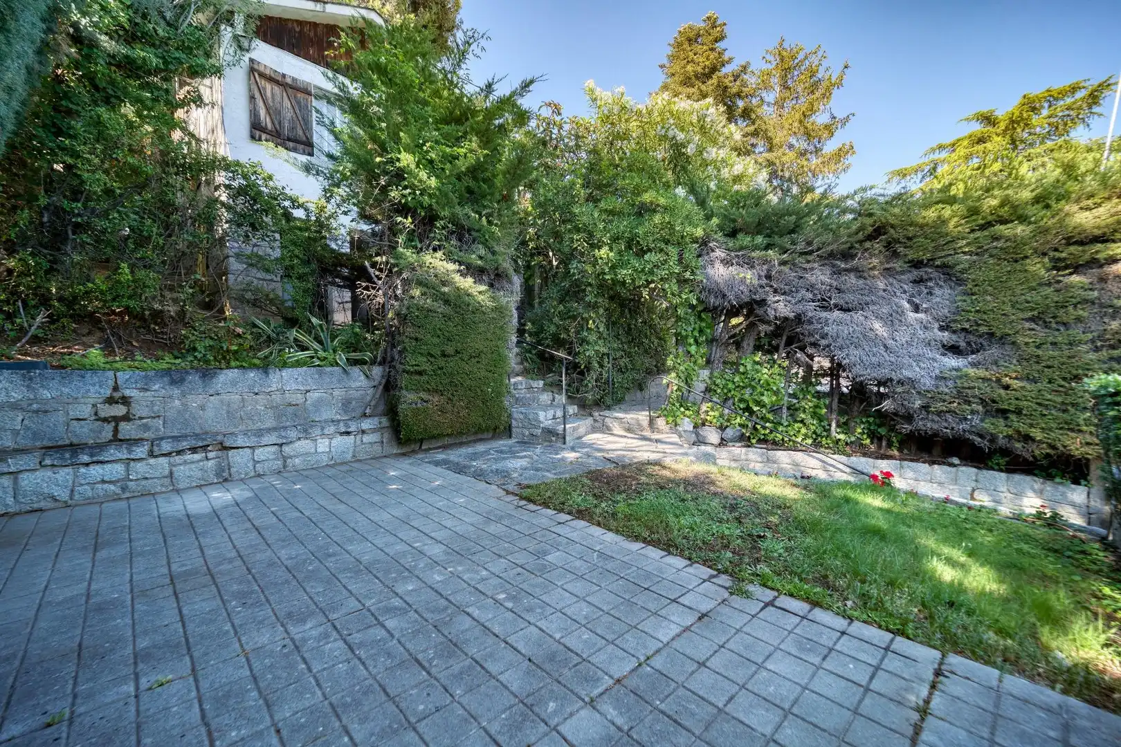 Terrassa de Casa o xalet en venda en San Lorenzo de El Escorial amb Jardí privat i Piscina