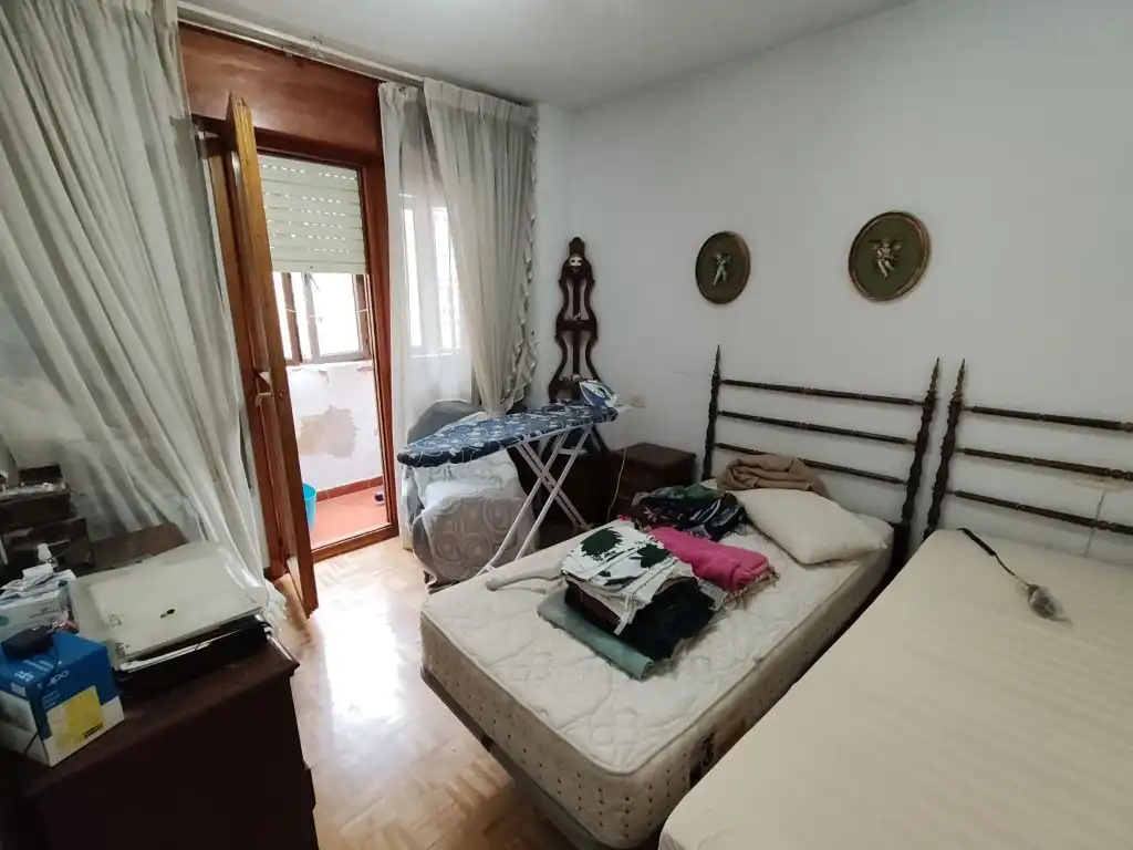 Bedroom of Flat for sale in Avilés
