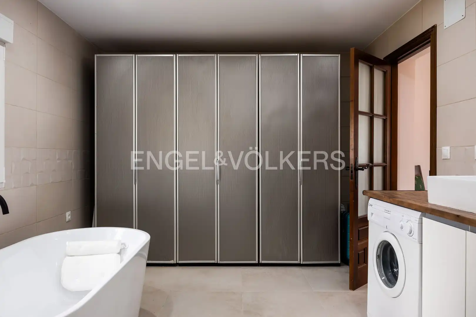 Houses for sale in Chiclana de la Frontera  with Air Conditioner, Heating and Private garden