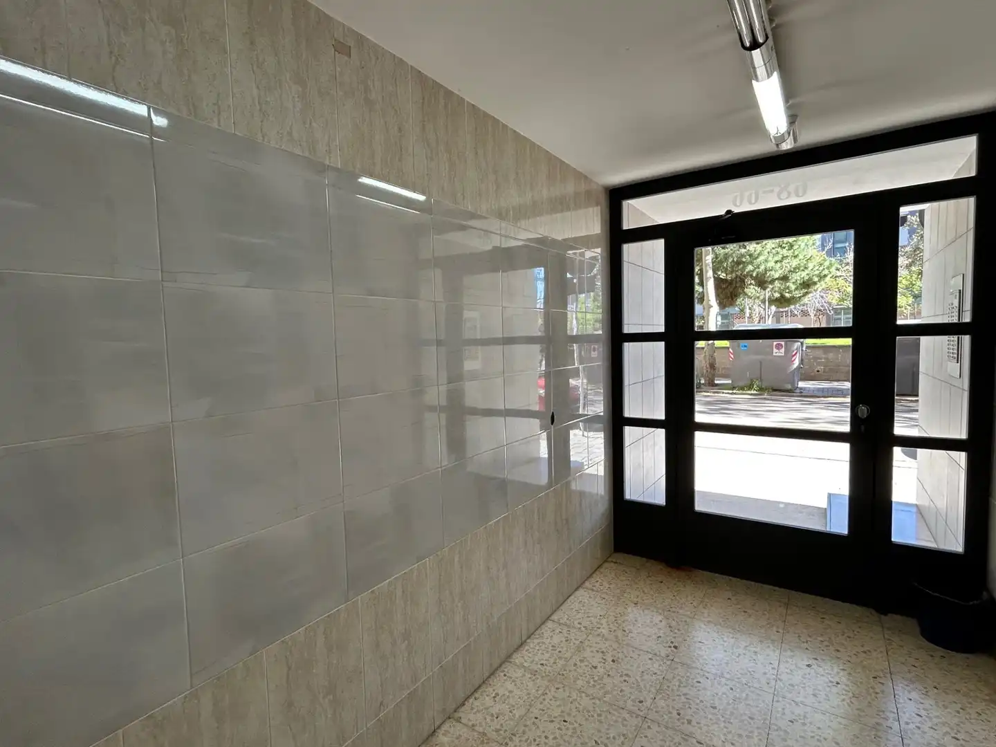 Flat for sale in L'Hospitalet de Llobregat  with Air Conditioner, Heating and Oven