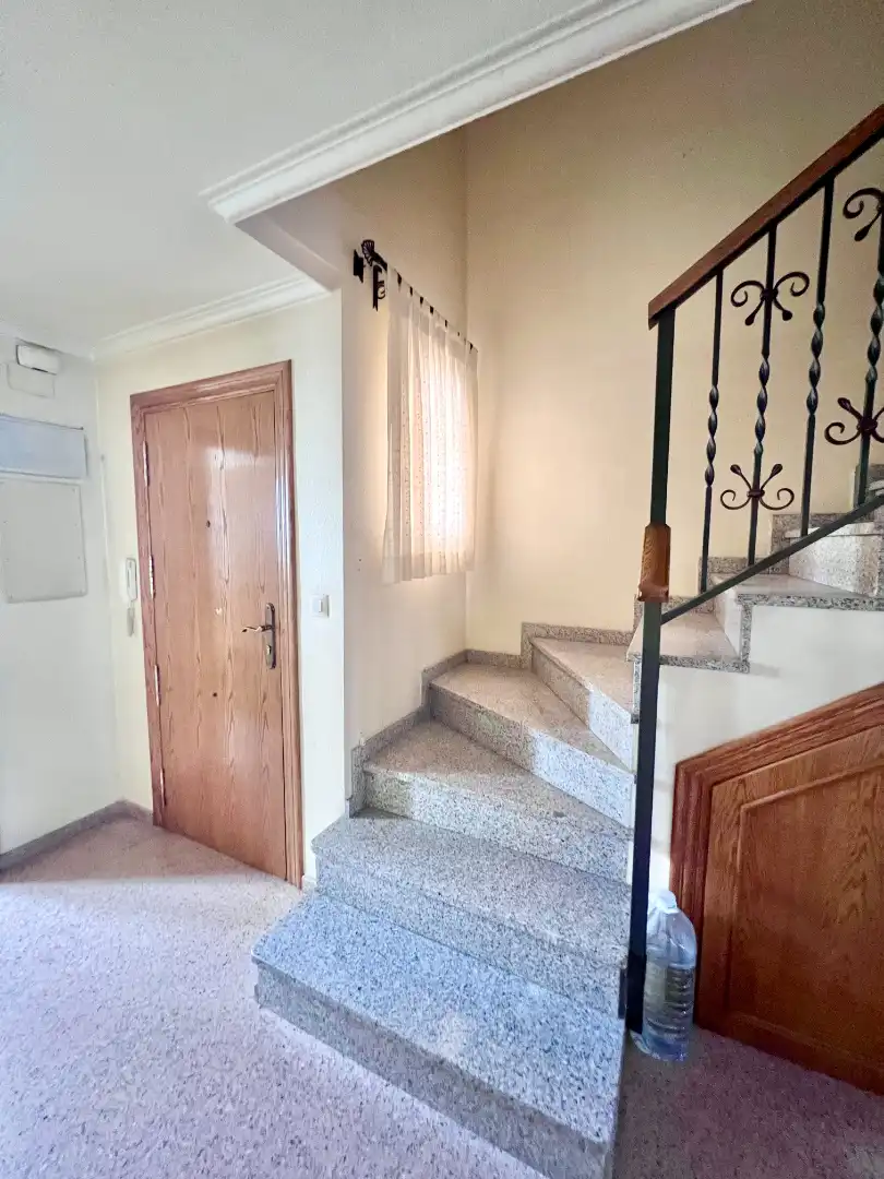 Casa adosada en venta en Petrer