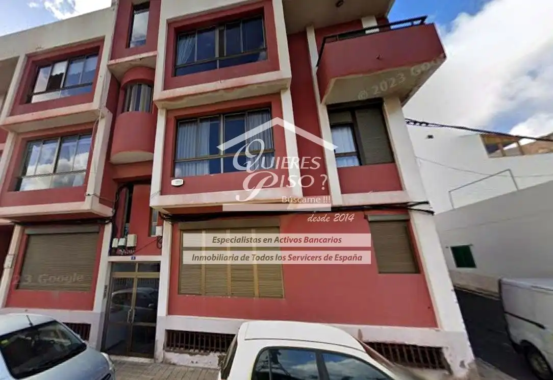 Vista exterior de Piso en venta en Arucas