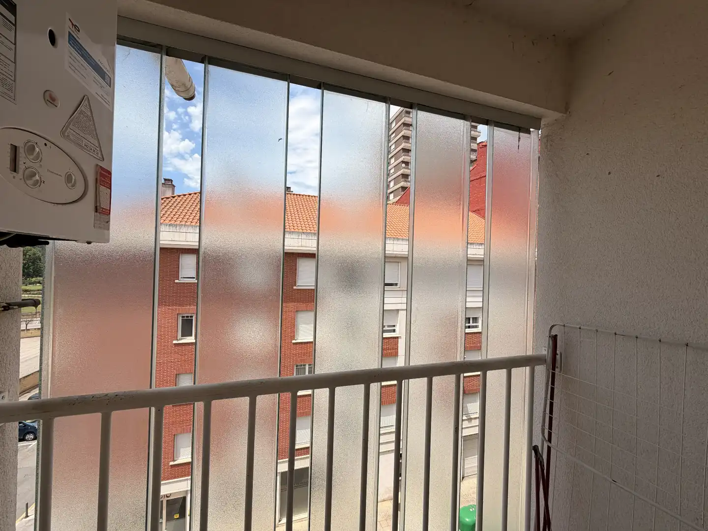 Terrassa de Pis en venda en Torrelavega  amb Parquet, Traster i Moblat