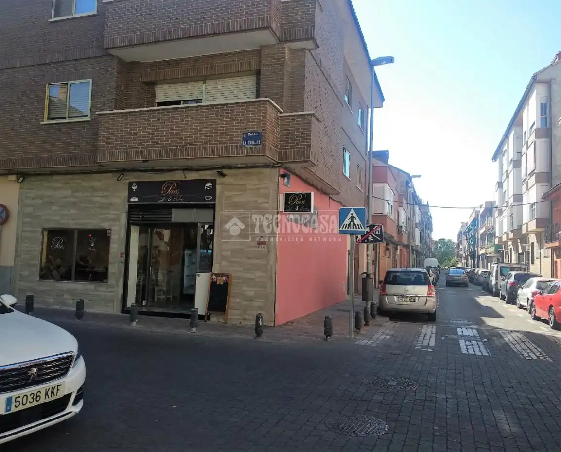 Vista exterior de Garatge en venda en Leganés