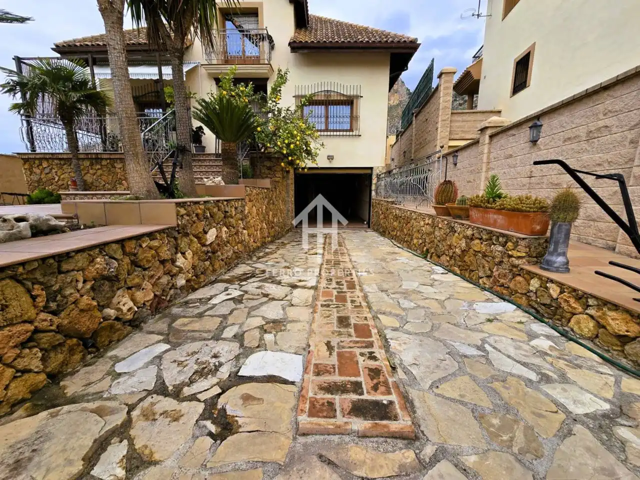 Vista exterior de Casa o chalet en venta en Loja con Aire acondicionado, Calefacción y Jardín privado