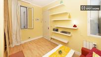 Bedroom of Flat to rent in  Madrid Capital  with Air Conditioner and Balcony