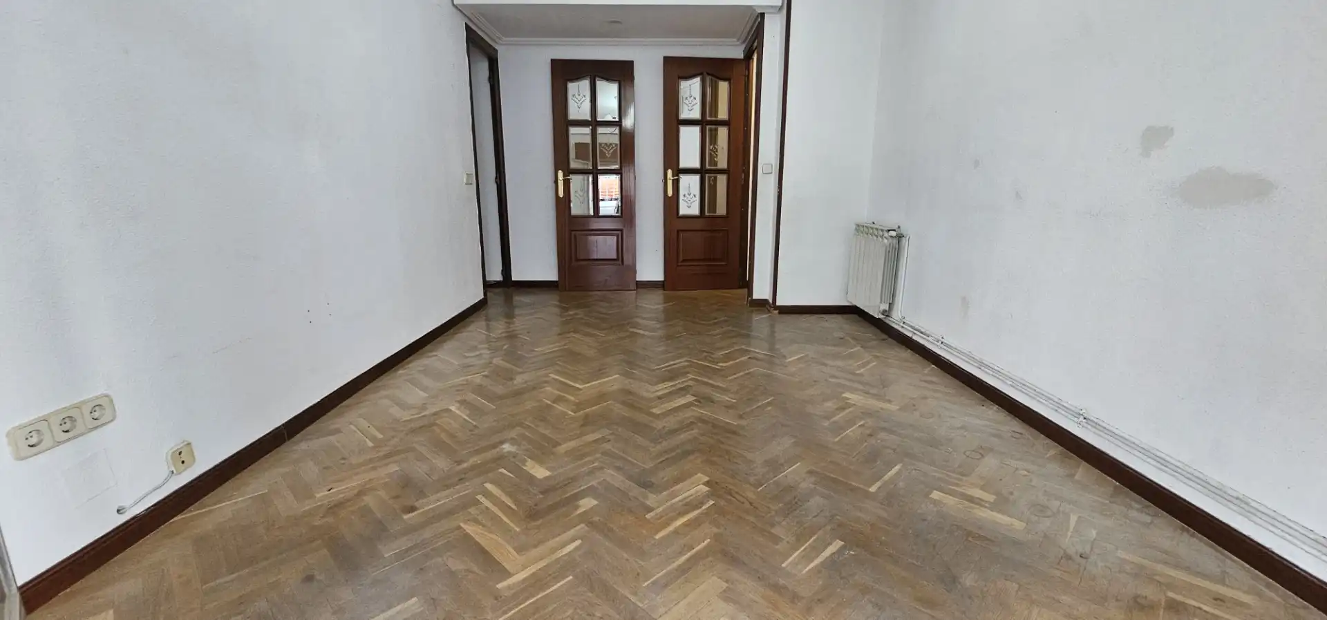 Sala d'estar de Pis en venda en San Sebastián de los Reyes amb Aire condicionat i Terrassa