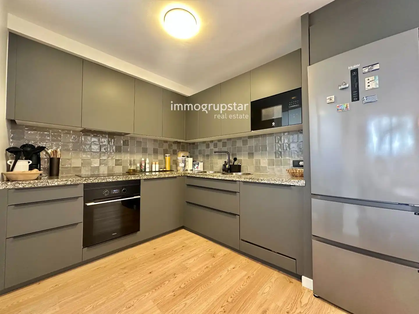 Cuina de Apartament en venda en Castell d'Aro, Platja d'Aro i s'Agaró amb Calefacció, Parquet i Terrassa