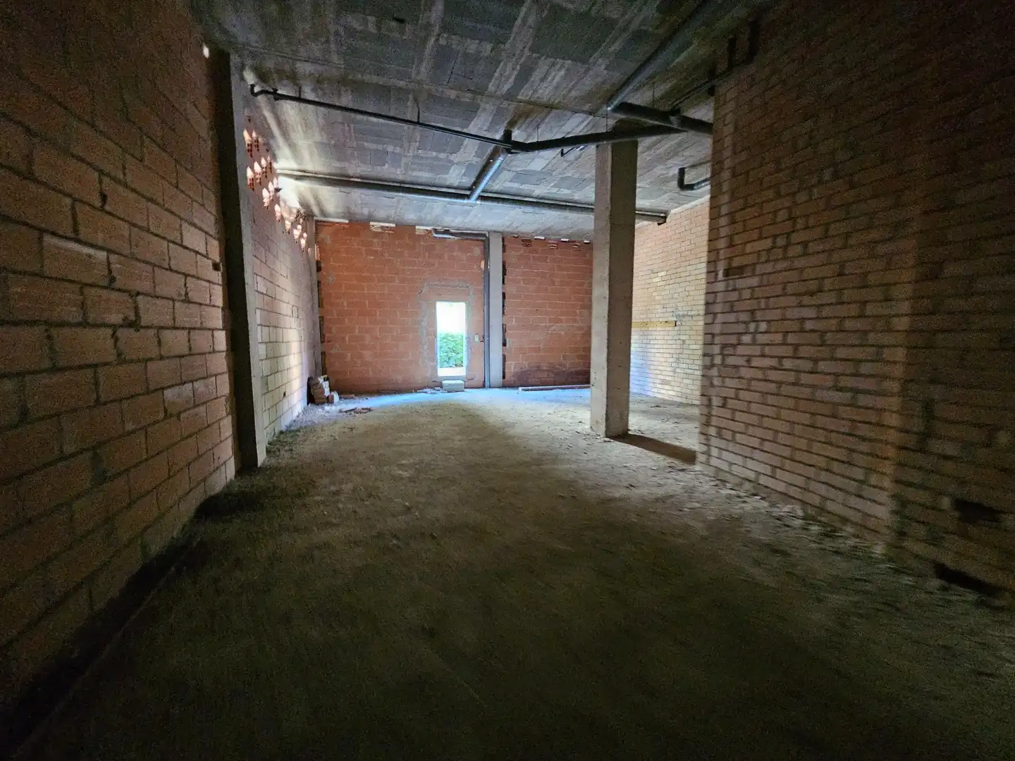 Local comercial de lloguer a Enric Morera, imagen 8