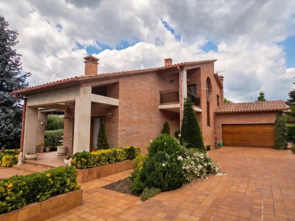Exterior view of Detached homes for sale in Santa Maria de Palautordera  with Air Conditioner, Heating and Private garden