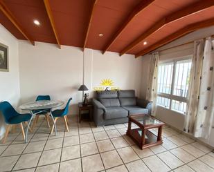 Sala d'estar de Apartament de lloguer en San Pedro del Pinatar amb Aire condicionat, Calefacció i Terrassa