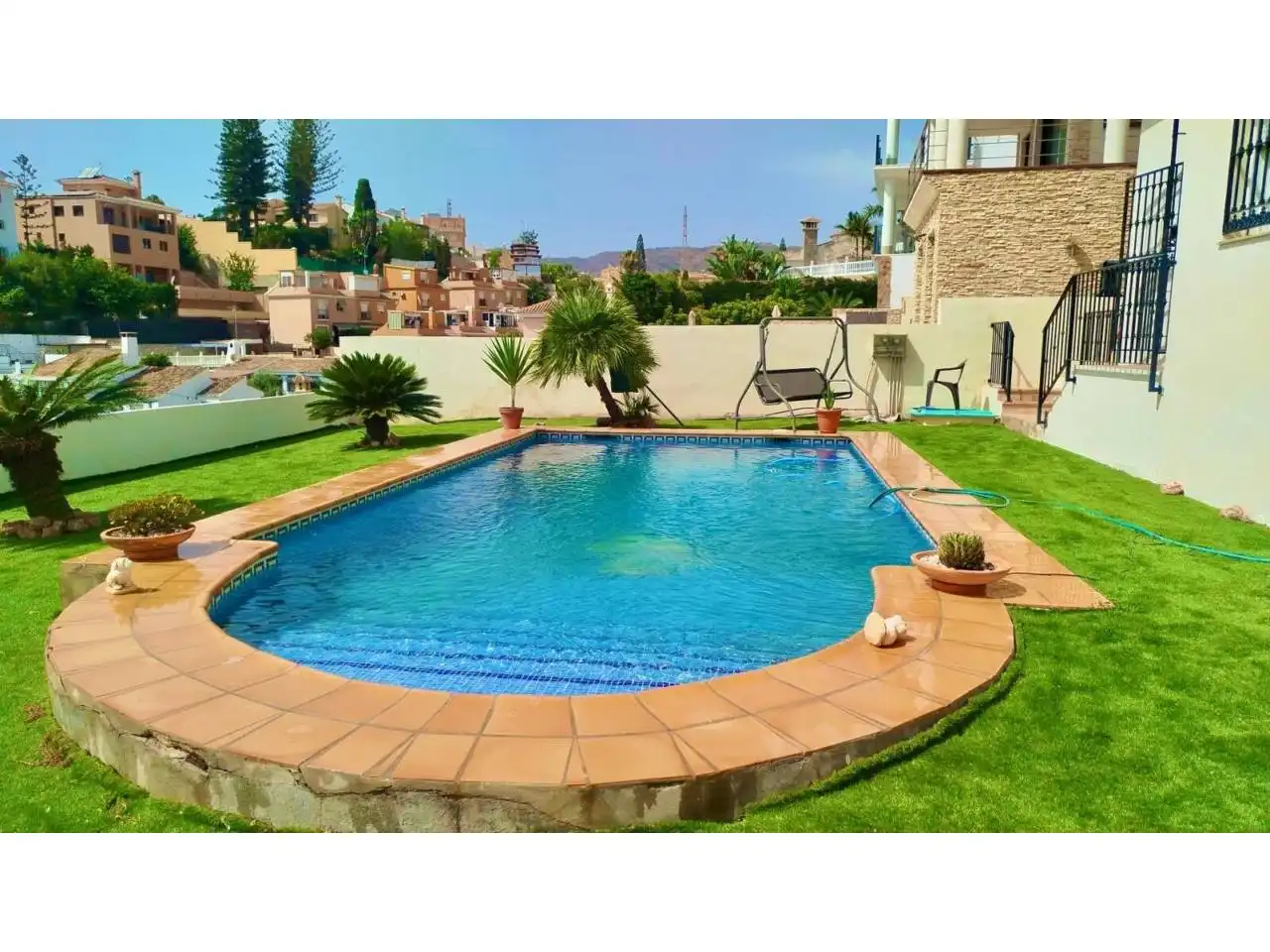Piscina de Casa o chalet en venta en Rincón de la Victoria con Aire acondicionado, Jardín privado y Terraza