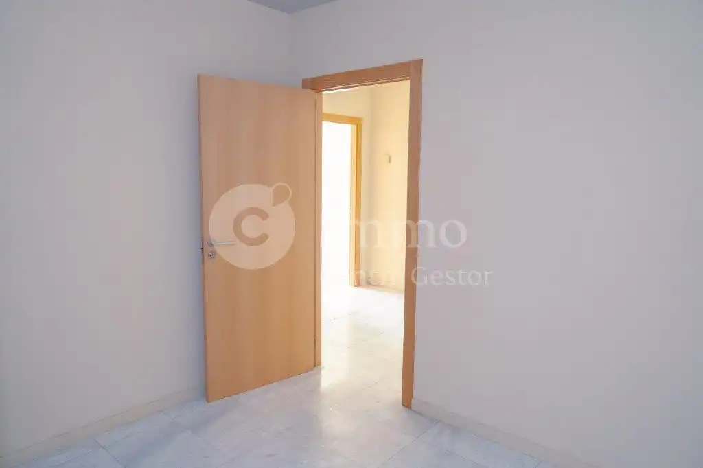 Büro zur Miete in Lleida mit Klimaanlage und Heizung