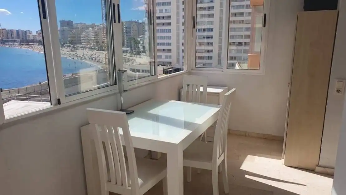 Menjador de Apartament en venda en Calpe / Calp amb Aire condicionat i Terrassa