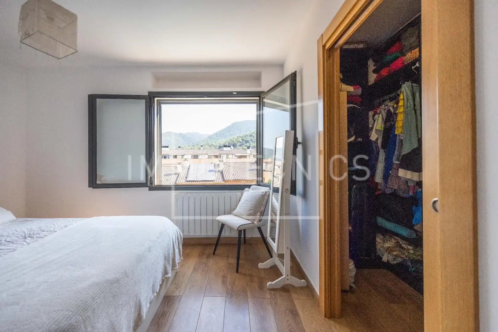 Habitación de Ático en venta en La Garriga con Calefacción y Terraza