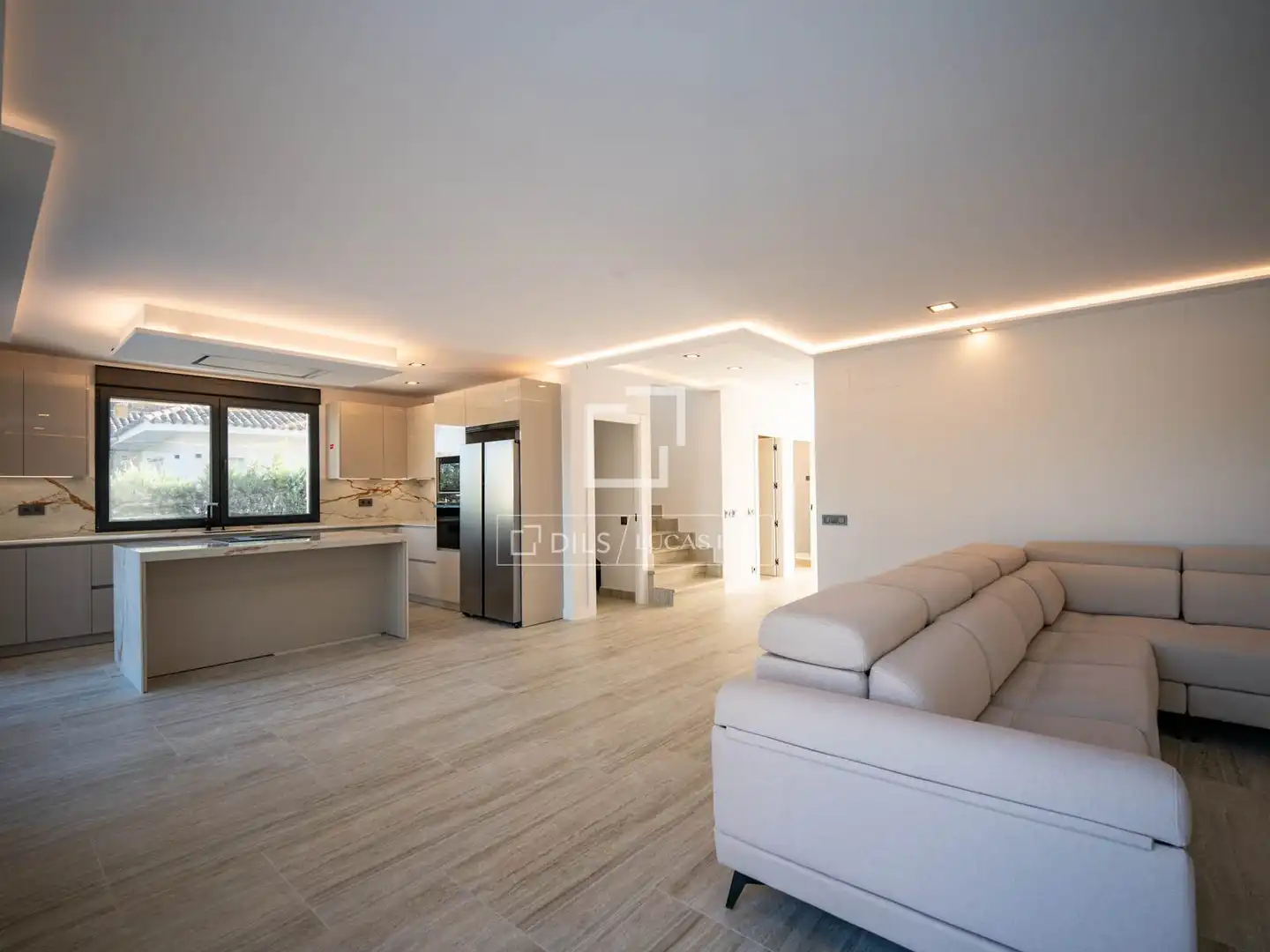 Sala d'estar de Casa o xalet de lloguer en Valdemorillo amb Aire condicionat, Calefacció i Jardí privat