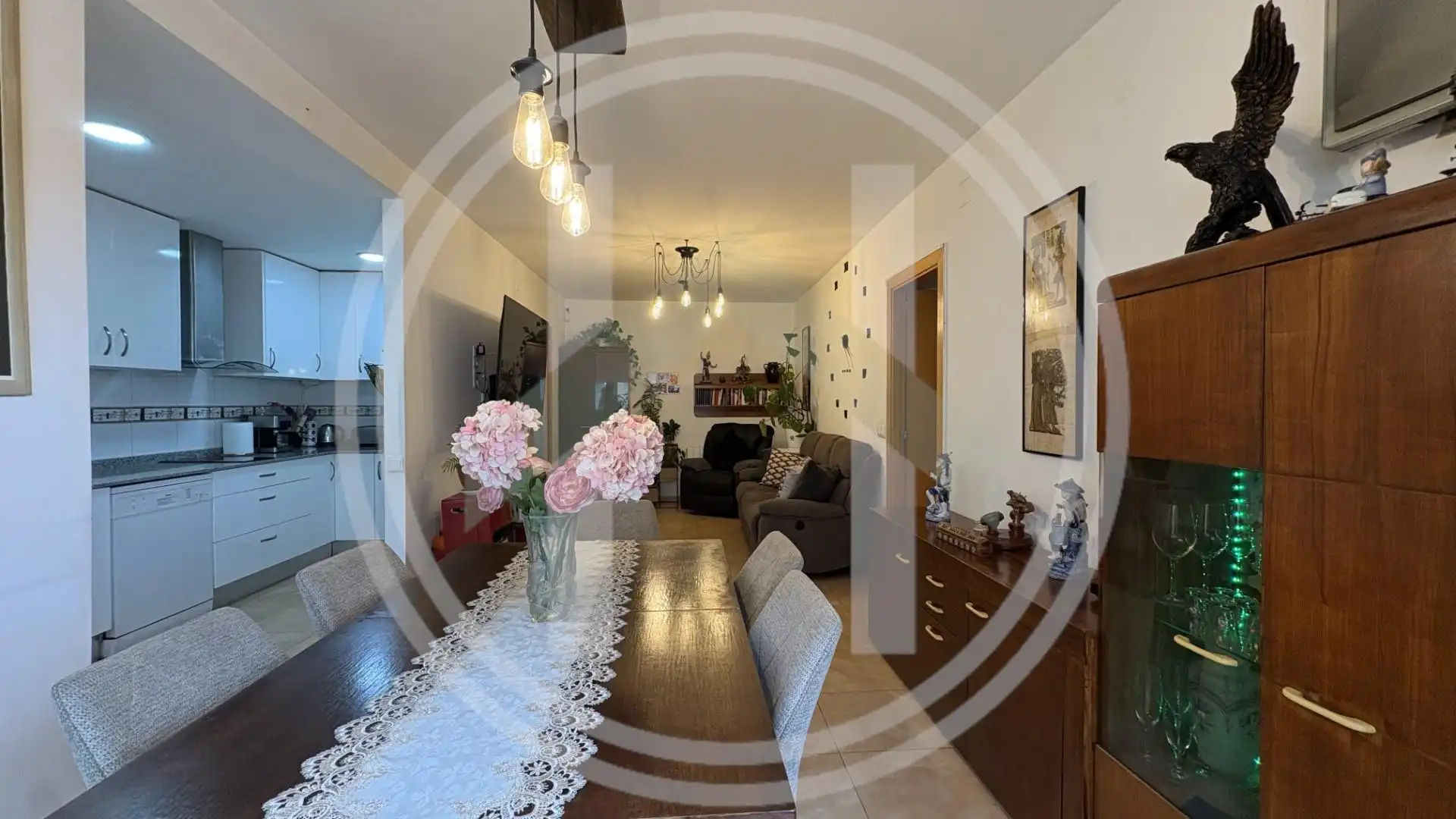 Sala d'estar de Pis en venda en Sant Celoni amb Aire condicionat, Calefacció i Parquet