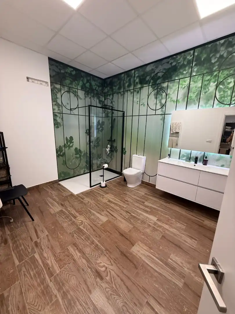 Baño de Local en venta en Alcoy / Alcoi con Aire acondicionado, Calefacción y Amueblado