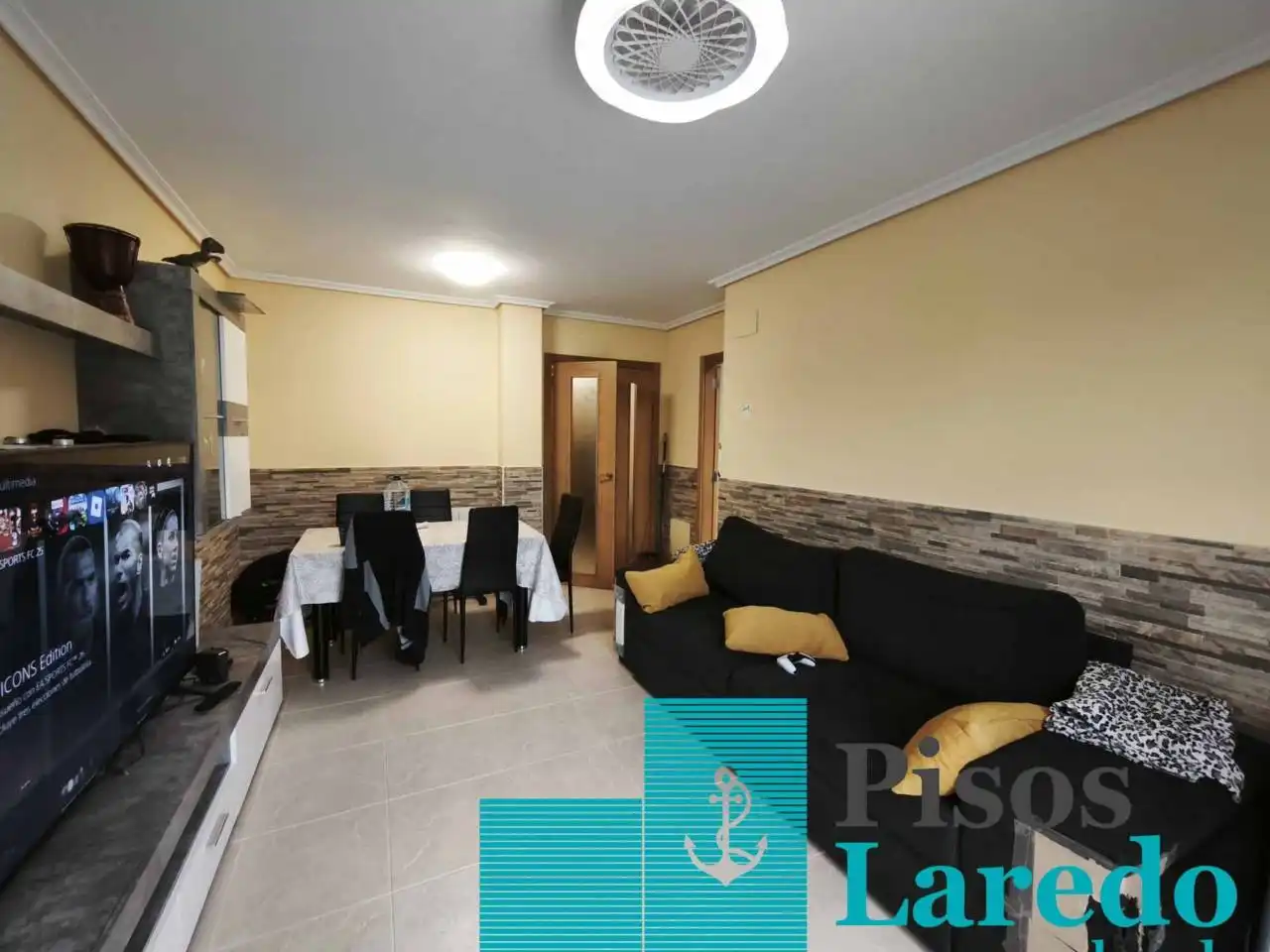 Living room of Flat for sale in Meruelo  with Heating, Private garden and Parquet flooring