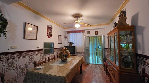 EN EXCLUSIVA AMPLIA CASA EN LA ZONA CENTRO DE BENAMEJI