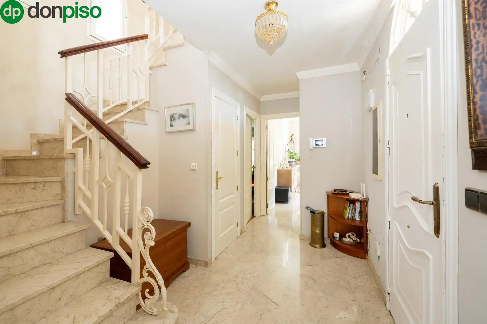 Villa mit Terrasse zum Verkauf in Calle Infanta Elena, imagen 17