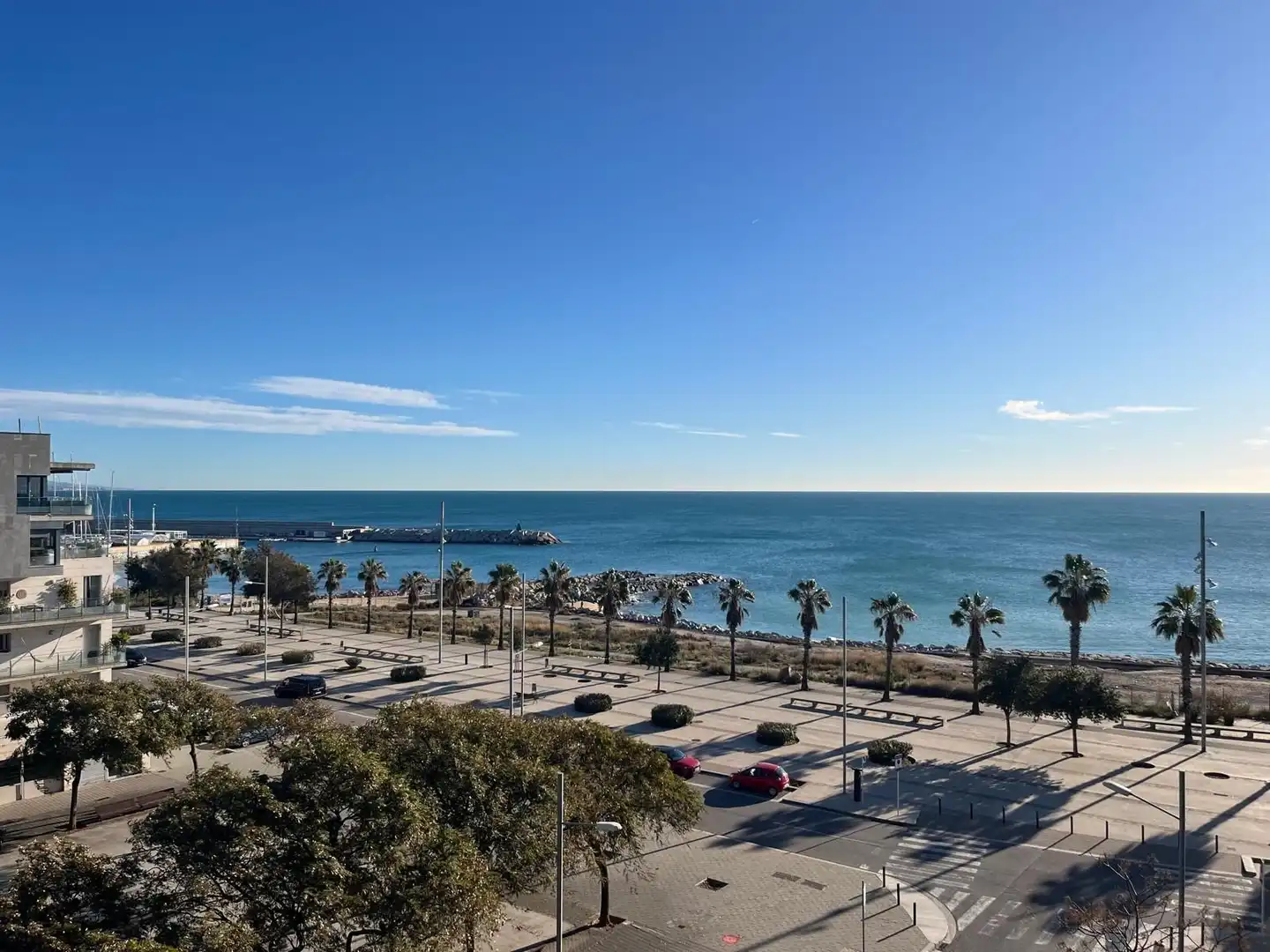 Vista exterior de Piso en venta en Badalona con Aire acondicionado, Calefacción y Terraza