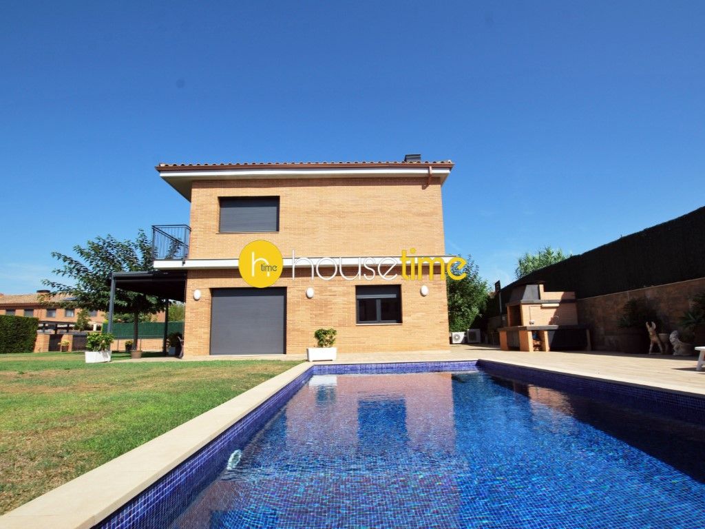 Swimming pool of House or chalet for sale in Cabrera de Mar