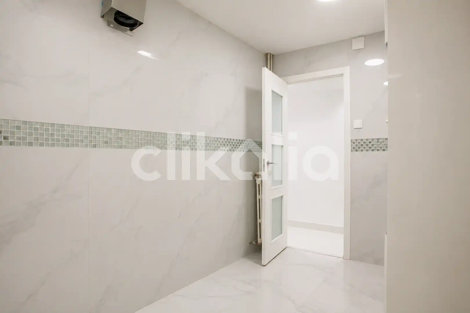 Baño de Piso en venta en Madrid con Aire acondicionado, Calefacción y Terraza