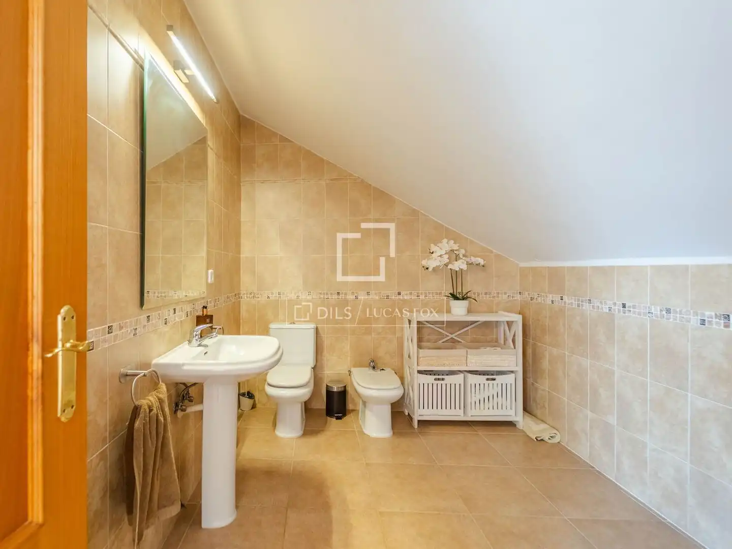 Bathroom of Houses for sale in Cullera  with Air Conditioner, Heating and Terrace