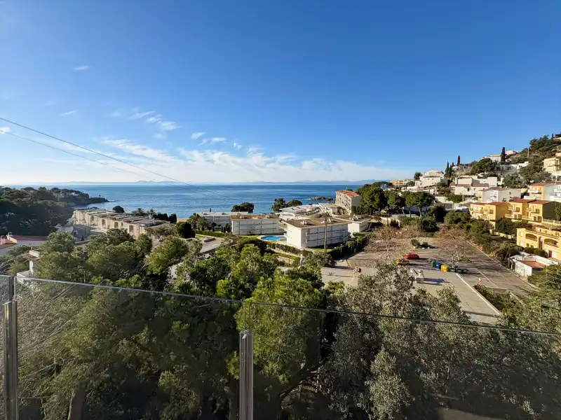 Casa en venta en Almadrava - Canyelles - Puig-Rom, imagen 2