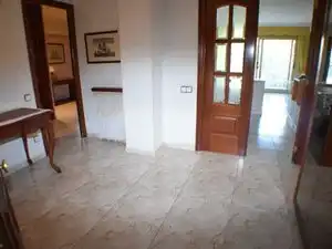 Wohnung zur Miete in Tarragona mit Klimaanlage, Heizung und Möbliert