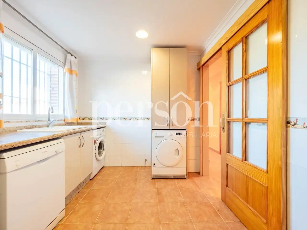 Cocina de Casa o chalet en venta en Chiva con Jardín privado, Terraza y Piscina